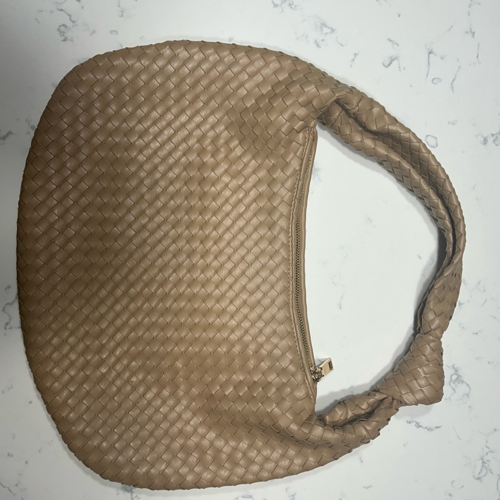 Anthropology Melanie Bianco woven handbag - Picture 5 of 10